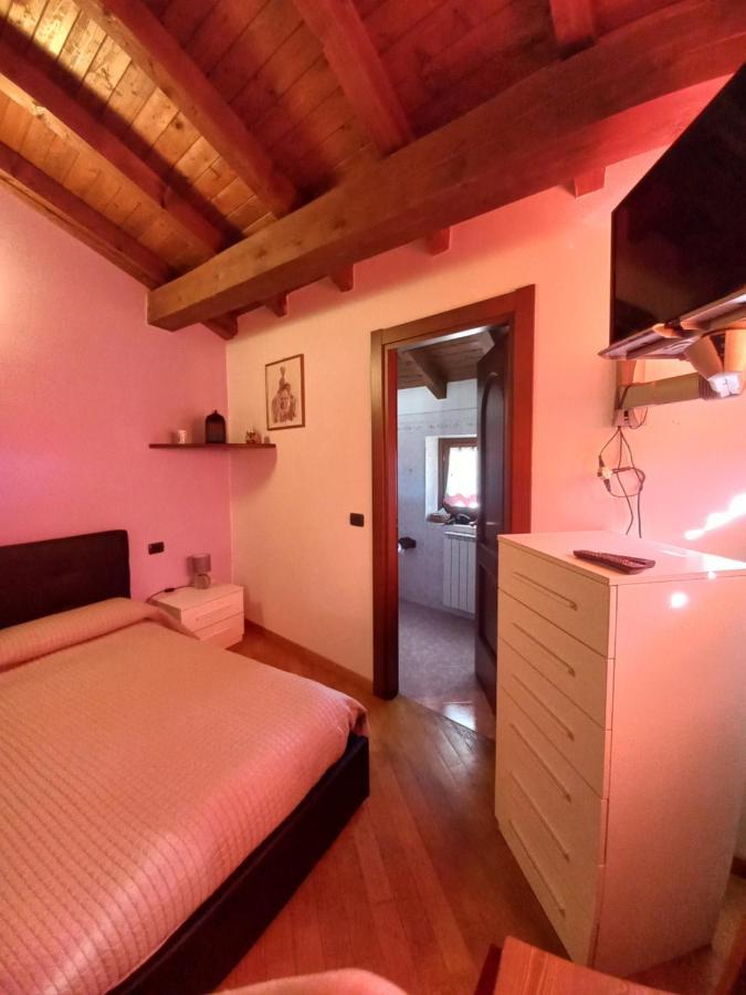 Casa Vacanza Da Ghislin Teglio Luaran gambar