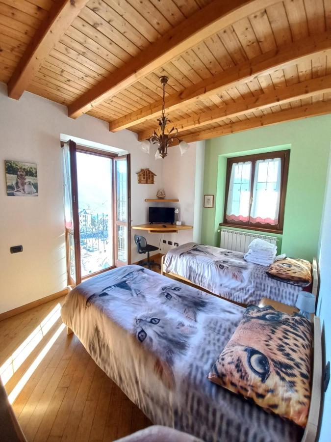 Casa Vacanza Da Ghislin Teglio Luaran gambar