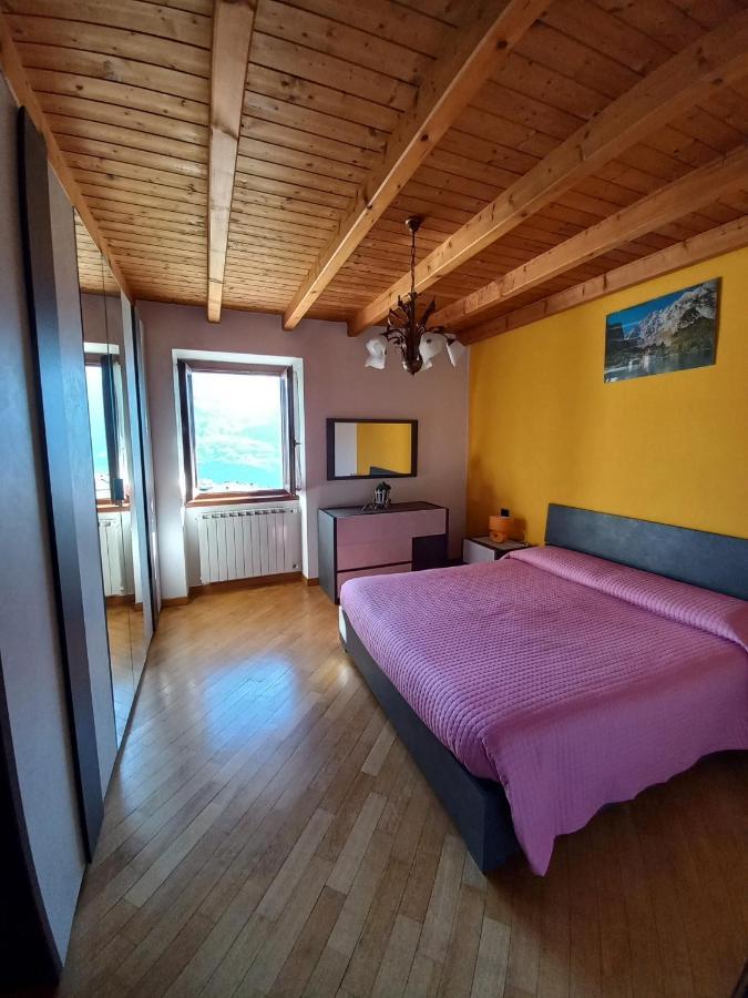 Casa Vacanza Da Ghislin Teglio Luaran gambar